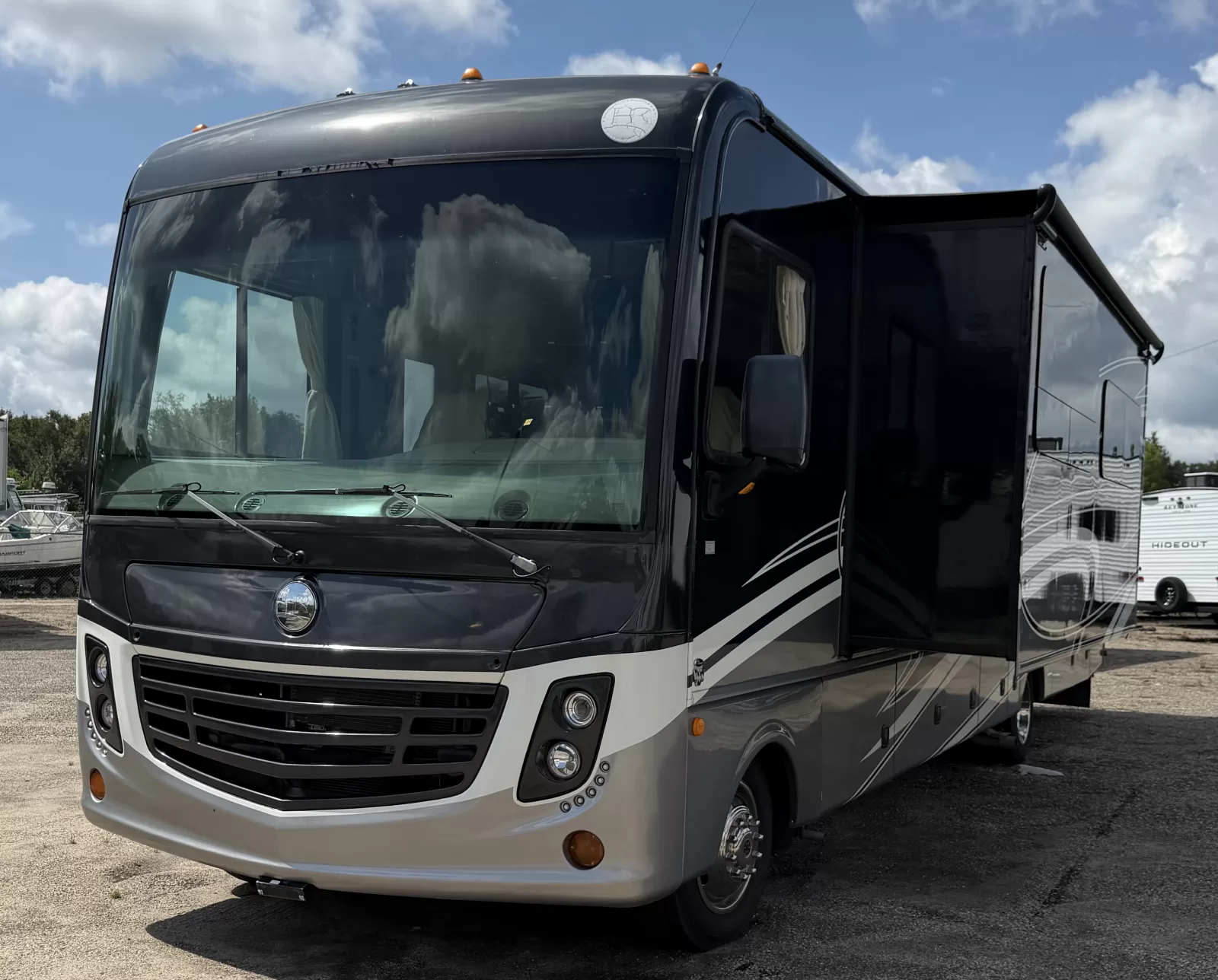 Consignment 2017 Holiday Rambler Vacationer XE 34S for sale in Picayune
