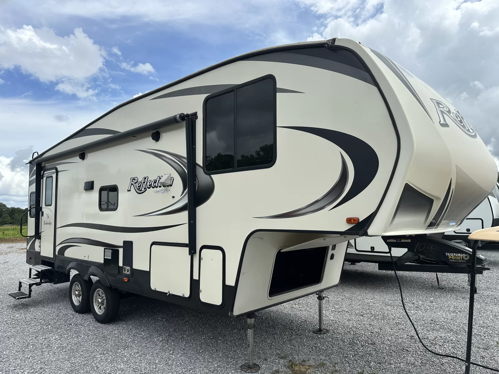 Used 2019 Grand Design Reflection 230RL for sale in Lucedale