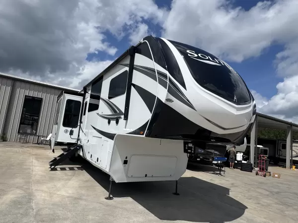 Used 2023 Grand Design Solitude 376RD-R for sale in Sumrall, MS