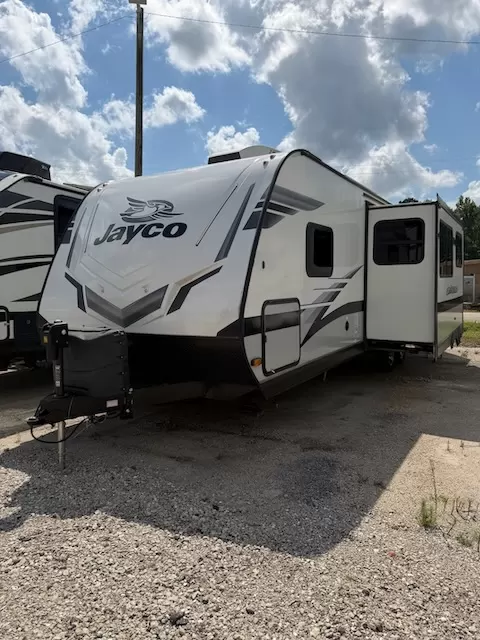 Used 2022 Jayco Jay Feather 27BHB for sale in Picayune, MS