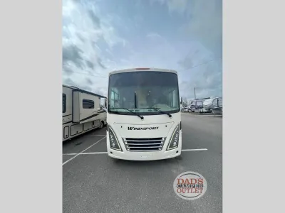 Used 2022 Thor Motor Coach Windsport 34J for sale in Picayune, MS