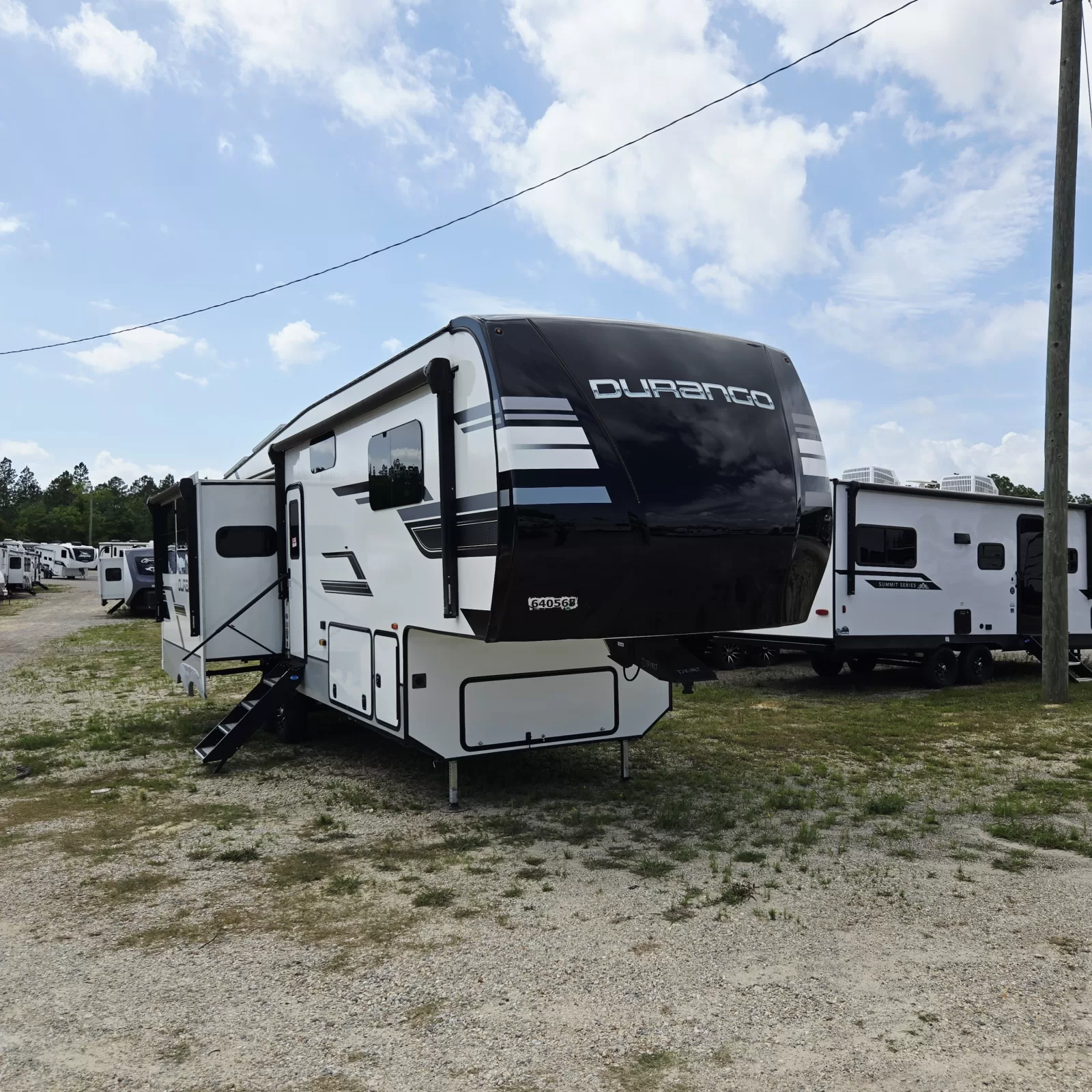 New 2024 KZ Durango D301RLT for sale in Gulfport