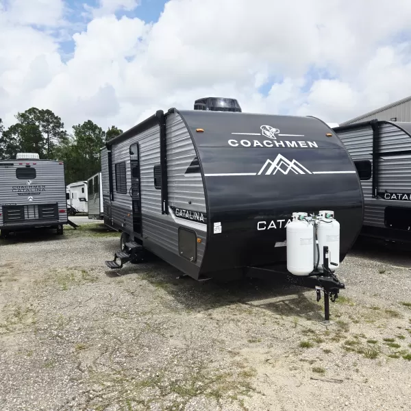 New 2025 Coachmen RV Catalina Summit Series 8 261BH for sale in Gulfport, MS
