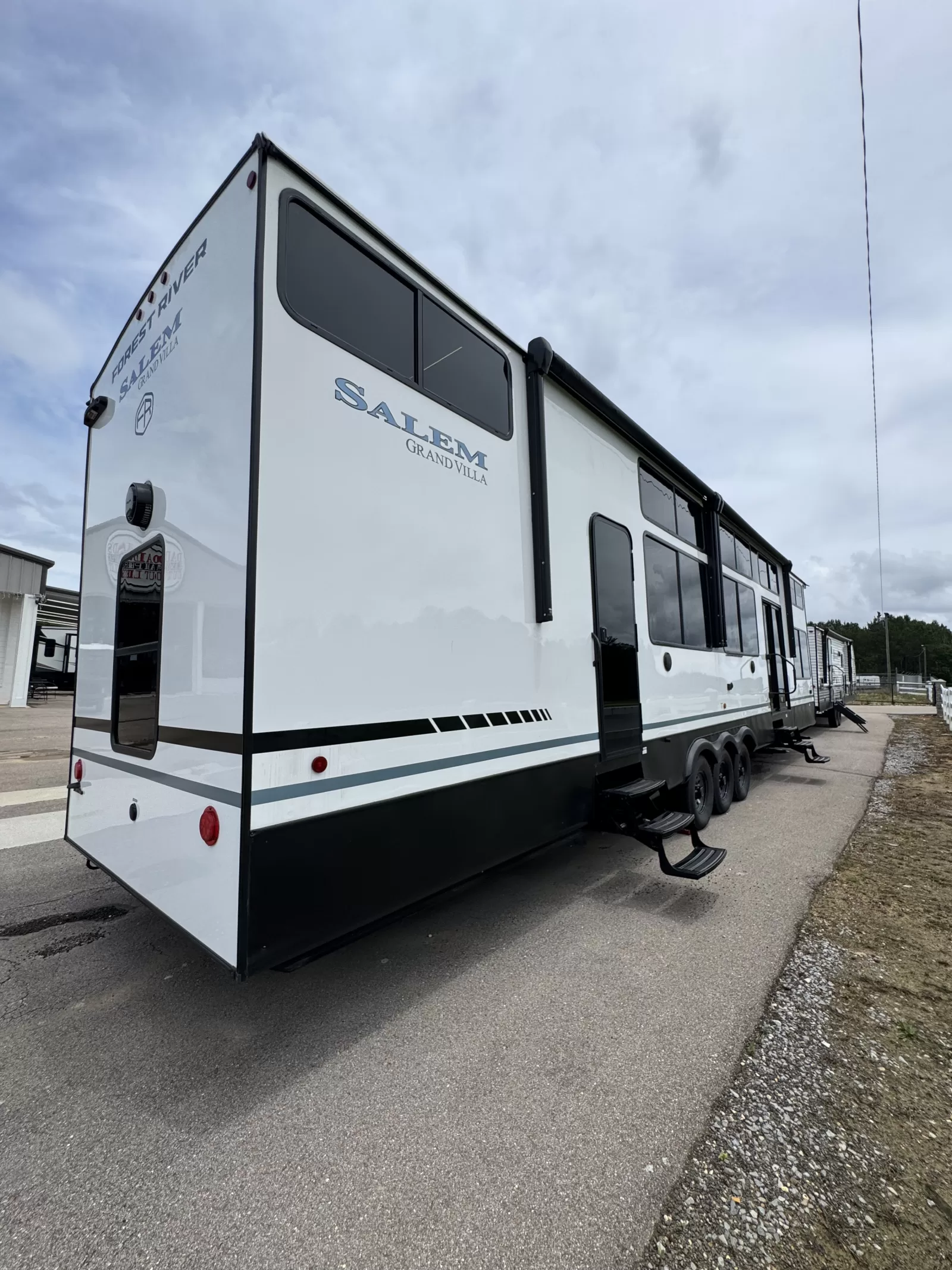 Forest River RV 44VIEW