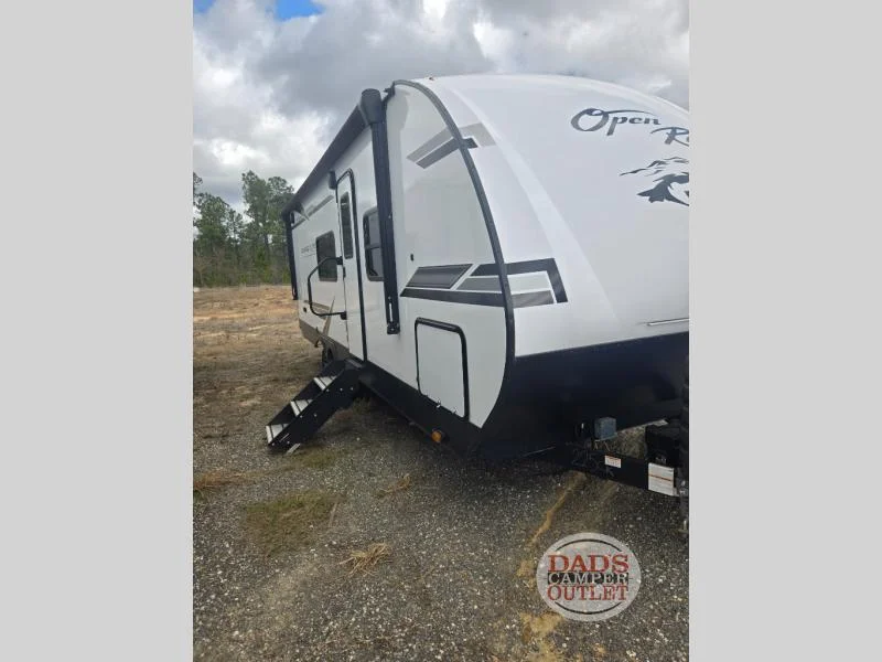 Used 2025 Highland Ridge RV Range Lite 225CK for sale in Gulfport