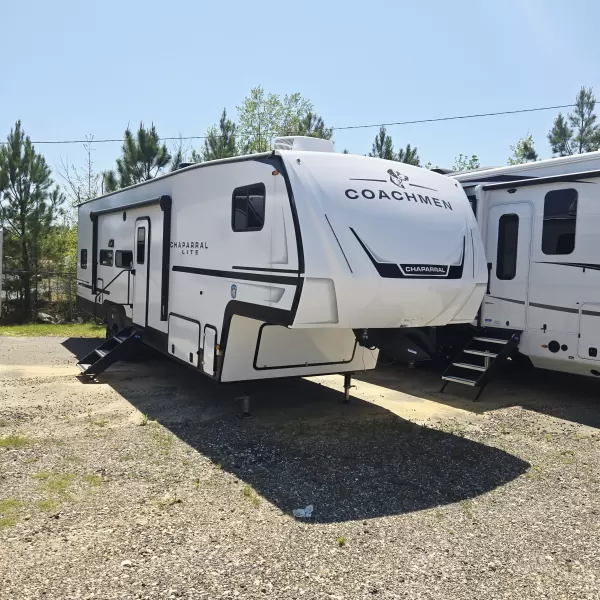 New 2026 Coachmen RV Chaparral Lite 31BH for sale in Gulfport, MS