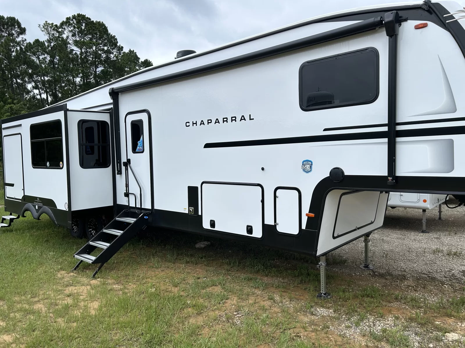 New 2026 Coachmen RV Chaparral 373MBRB for sale in Gulfport