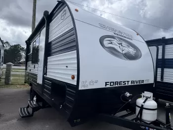 New 2026 Forest River RV Cherokee Wolf Pup 17LP for sale in Sumrall, MS