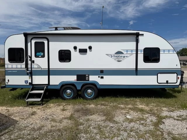 Gulf Stream RV 23TWS