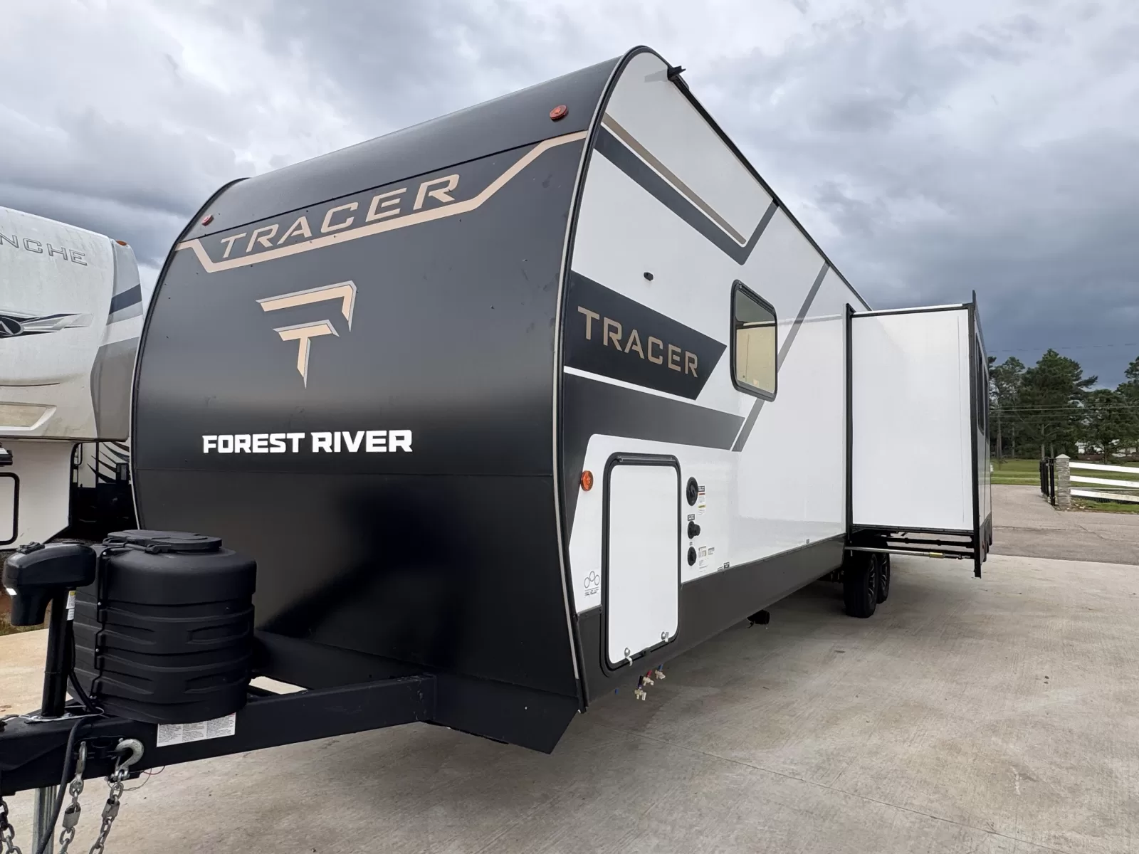 Prime Time RV 290QB