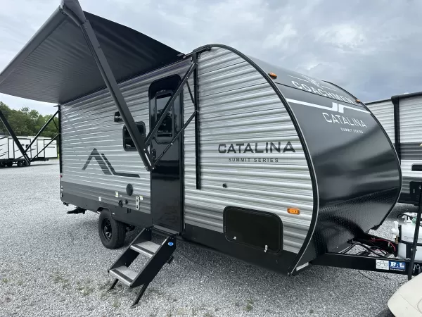 New 2027 Coachmen RV Catalina Summit Series 7 184MKS for sale in Lucedale, MS
