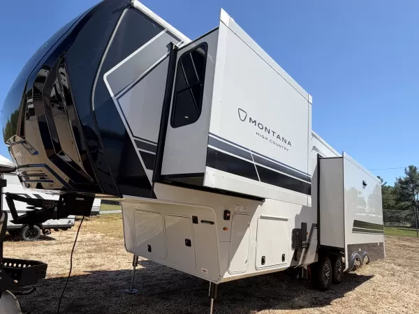 New 2027 Keystone RV Montana 290RL for sale in Sumrall, MS